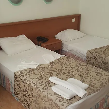 San Francisco Hotel 2*